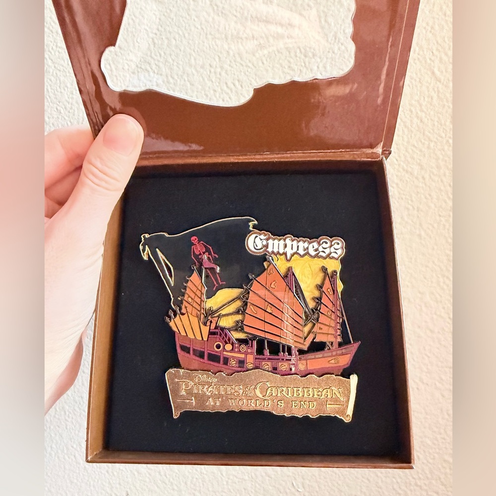 Disney Pirates of the Caribbean Empress Ship Pin - Gold and Brown
